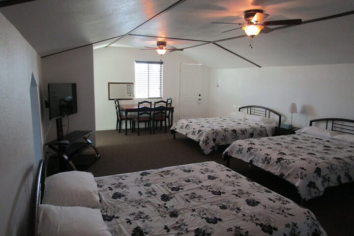 Room 112 of 124