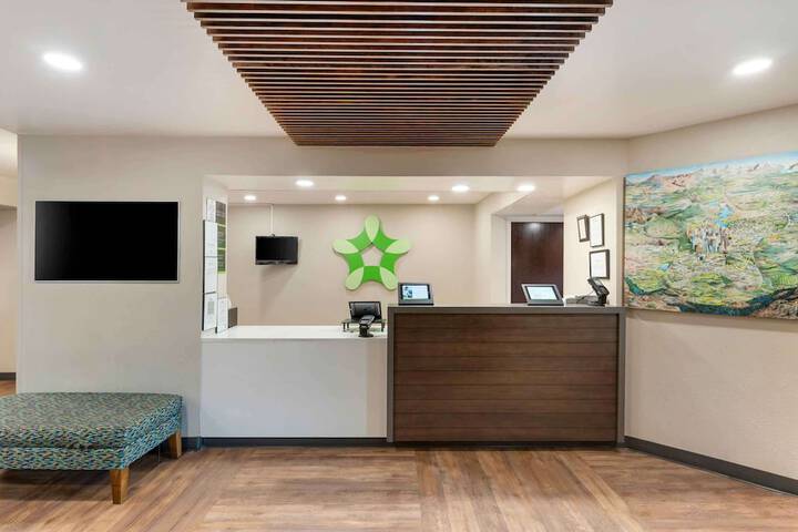 Hotel Interior 19 of 87