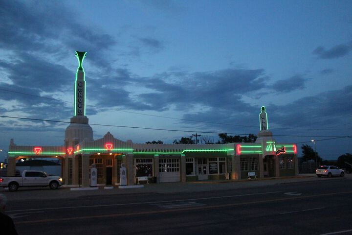 Western Motel
