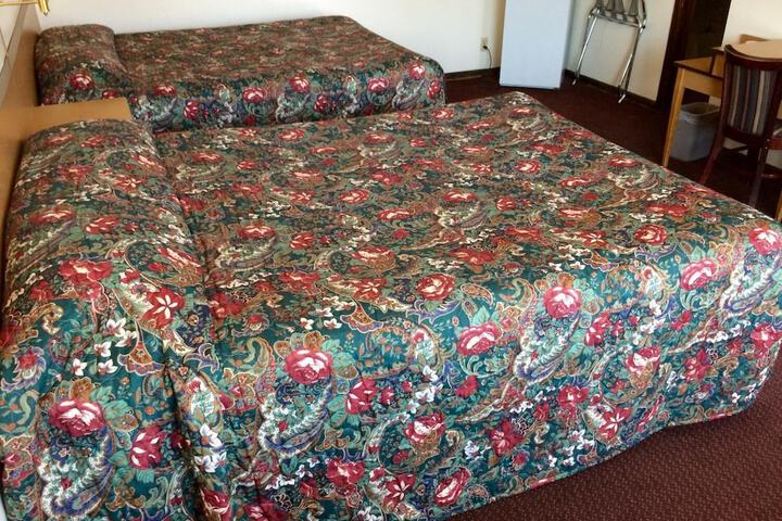Room 13 of 14