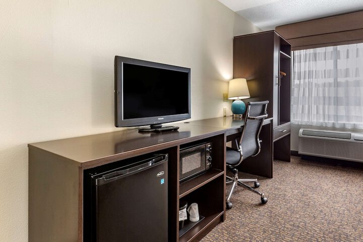 Room 20 of 65