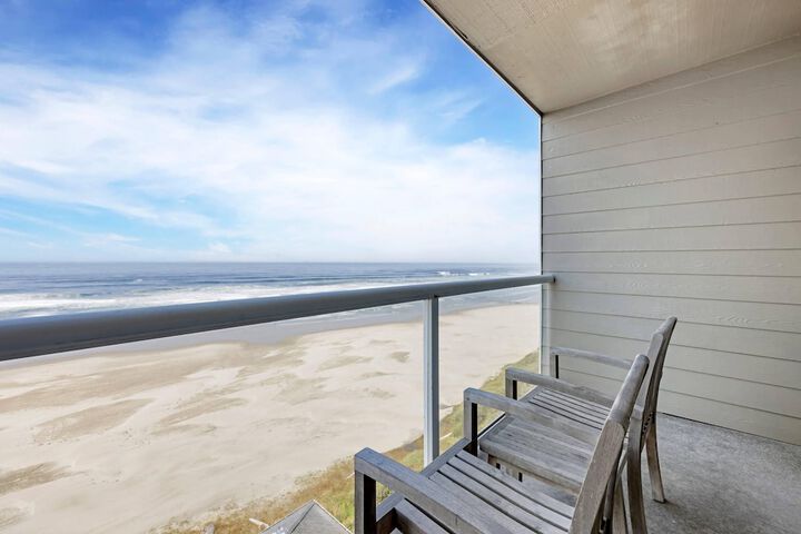 Elizabeth Oceanfront Suites an Ascend Collection Hotel