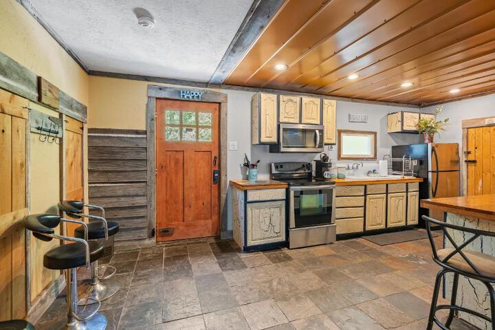 Chickahominy Riverside Guest Home by Williamsburg