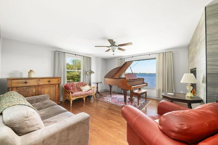 Happiness Haven: Waterfront PEC House
