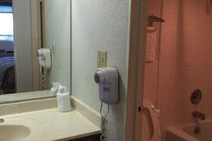 Daynite Inn