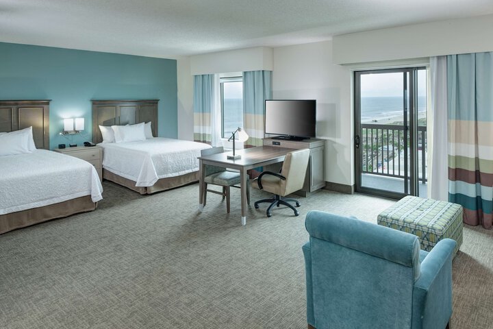 Hampton Inn & Suites Carolina Beach Oceanfront