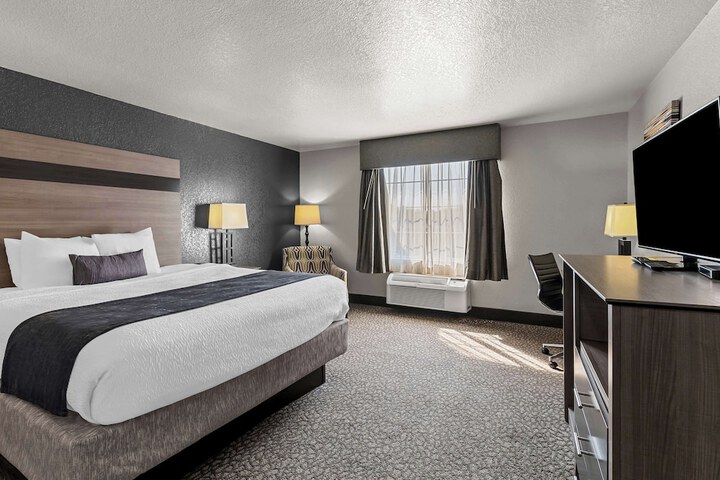 Best Western Sherwood Inn & Suites