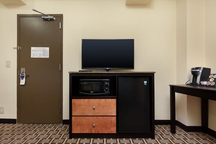 Room 48 of 75