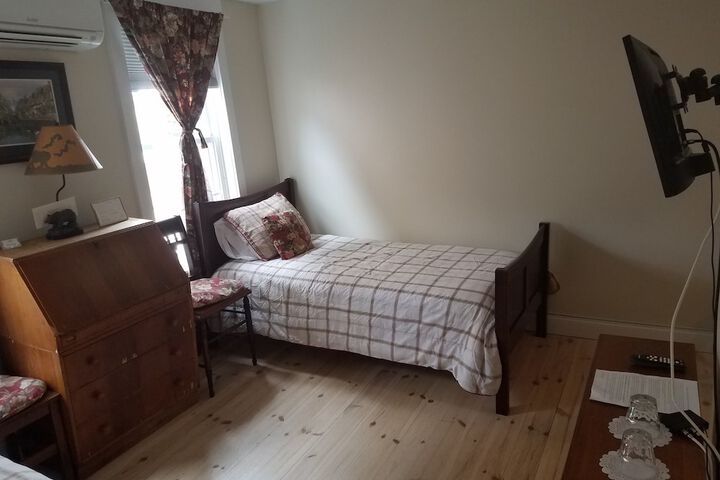 Room 16 of 45
