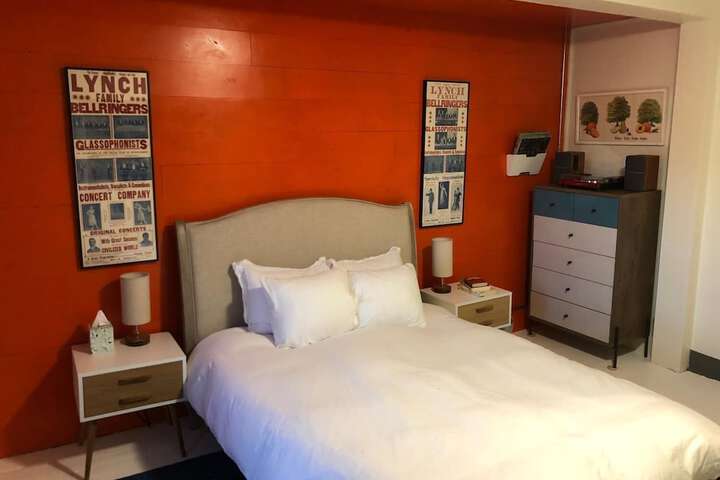 Room 17 of 20