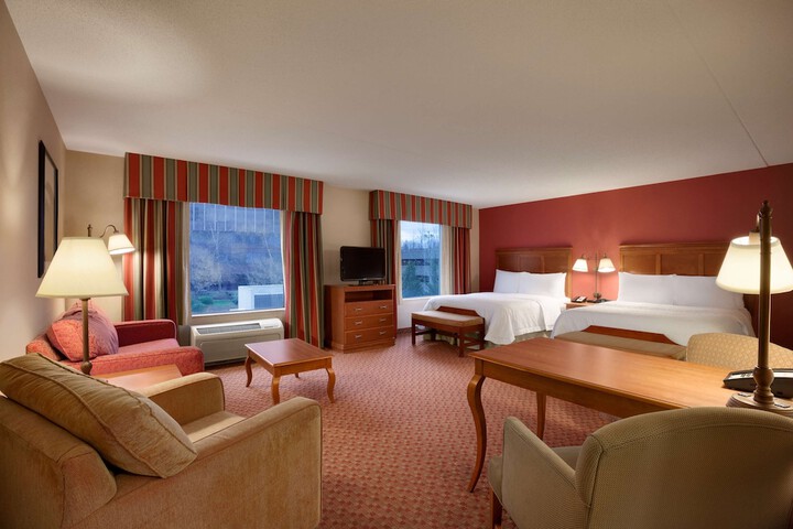 Hampton Inn & Suites Hartford / East Hartford
