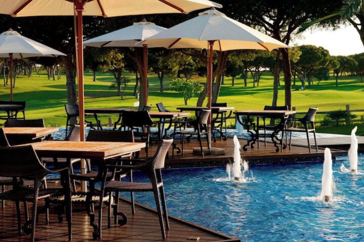 Pine Cliffs Ocean Suites a Luxury Collection Resort & Spa
