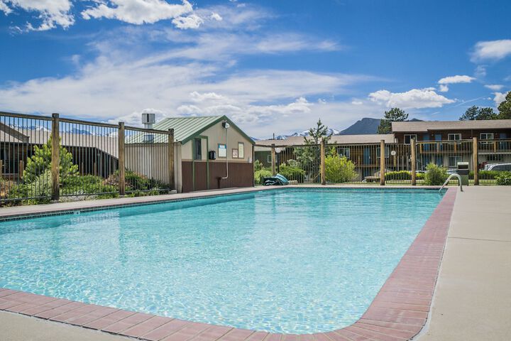 Pool 15 of 114