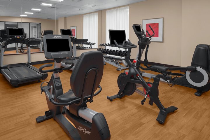Health and Fitness 30 of 33