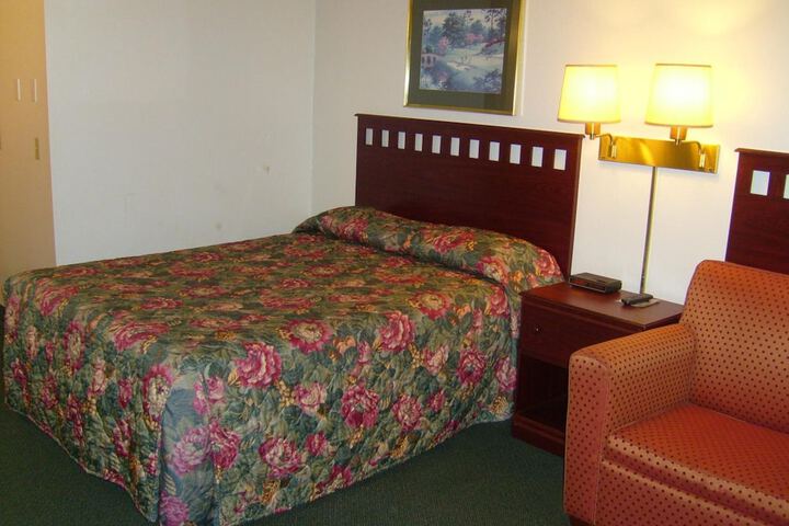 Shanico Inn