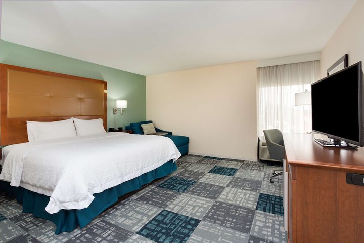 Room 21 of 43