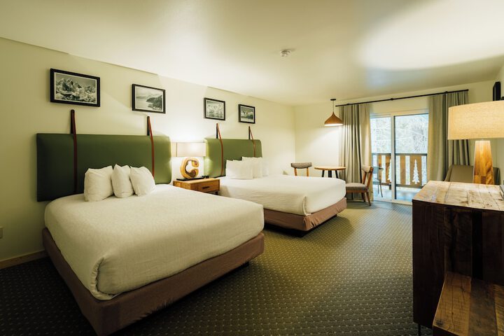 Room 11 of 25