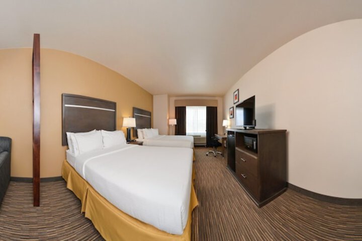 Holiday Inn Express & Suites Globe by IHG