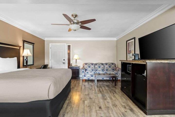 Quality Inn & Suites Santa Maria