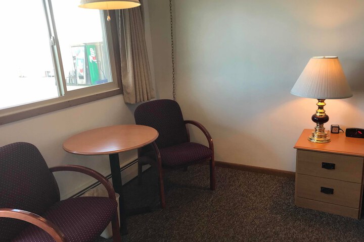Room 26 of 46