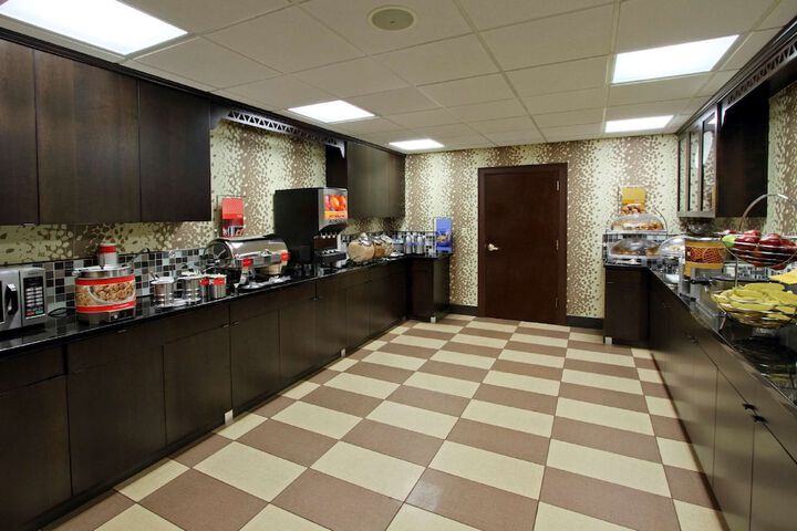 Dining 154 of 169