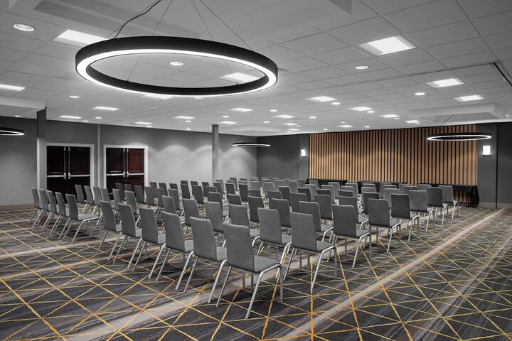 Holiday Inn Hasbrouck Heights-Meadowlands by IHG