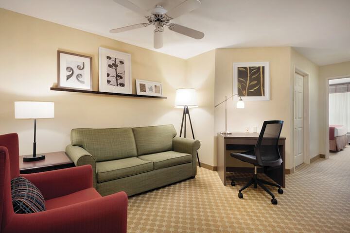 Room 15 of 28