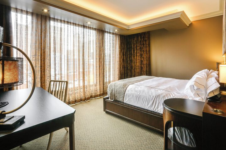 Room 37 of 108