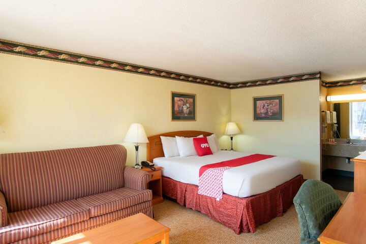 Room 14 of 25