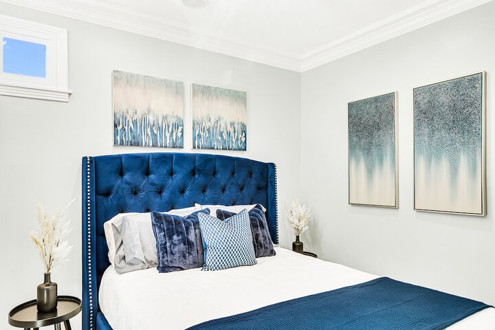 Room 40 of 72