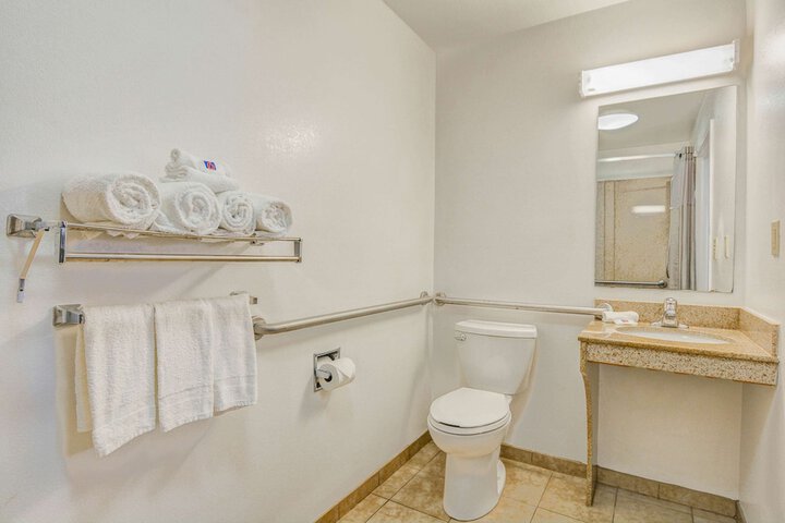 Studio 6 Opelika AL - Auburn Al