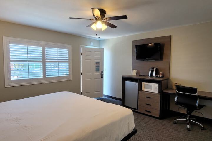 Room 30 of 88