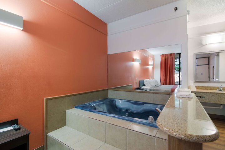 Motel 6 Seaford DE