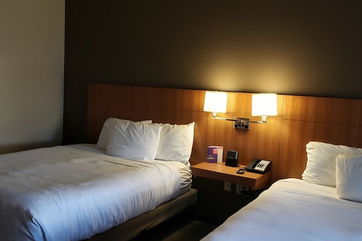 Room 8 of 47