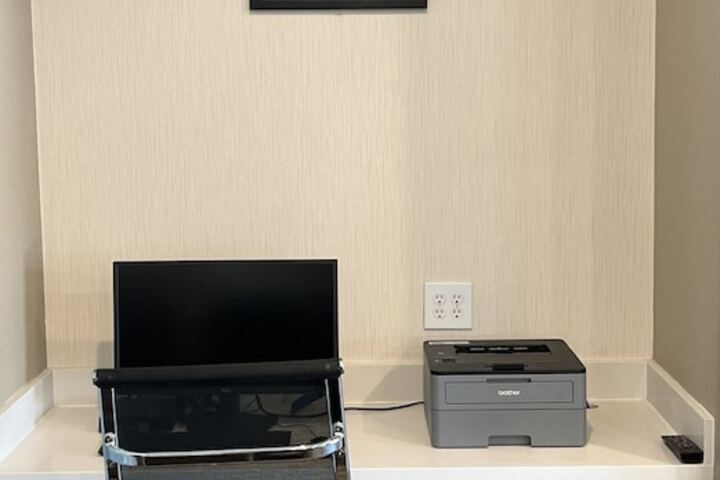 Business Center 49 of 49