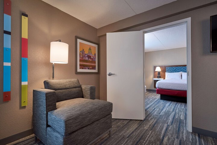 Hampton Inn by Hilton Harrisburg West