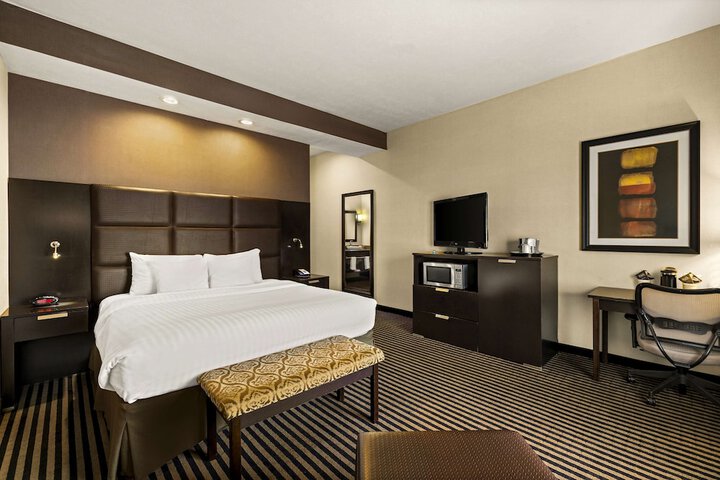 Sonesta Essential Indianapolis Airport
