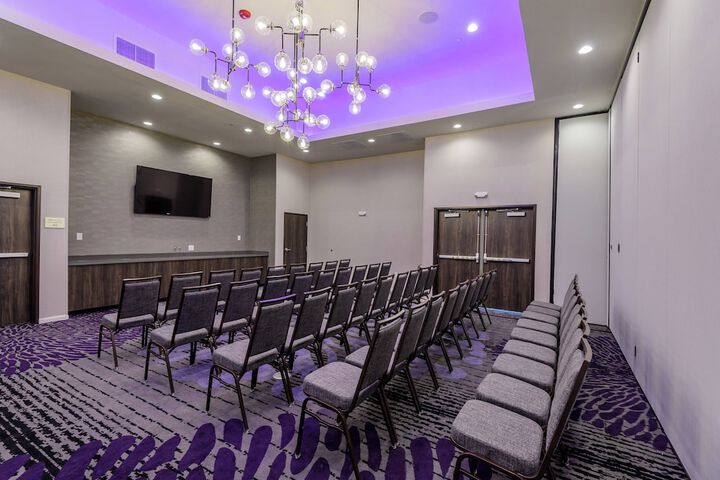 Courtyard by Marriott Lake Jackson