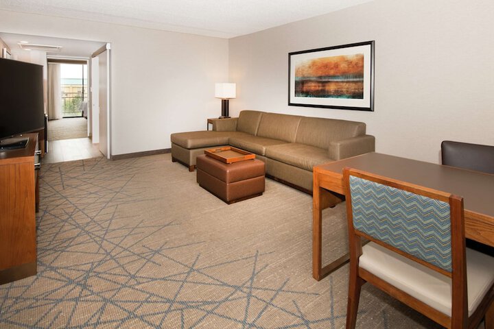 Room 21 of 74