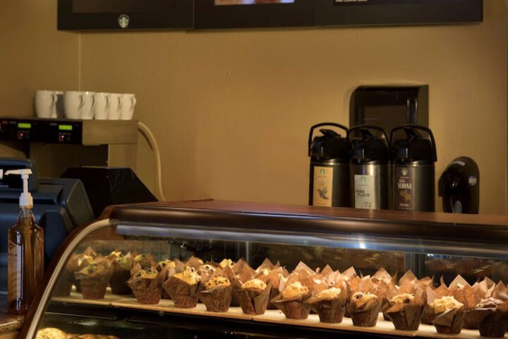Breakfast/Coffee Service 110 of 134