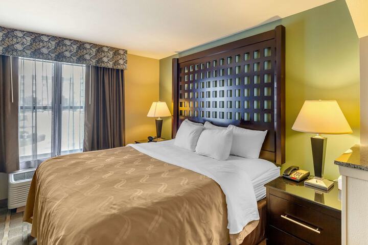 Room 15 of 30