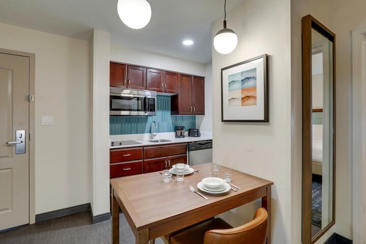 Homewood Suites by Hilton Charleston - Mt. Pleasant