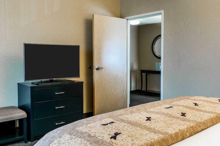Room 22 of 83