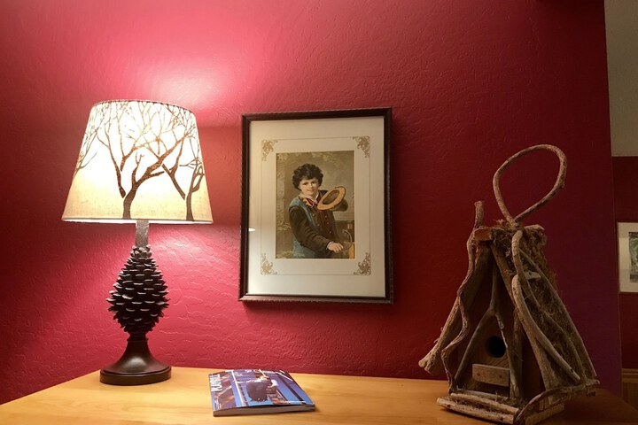 Room 40 of 79