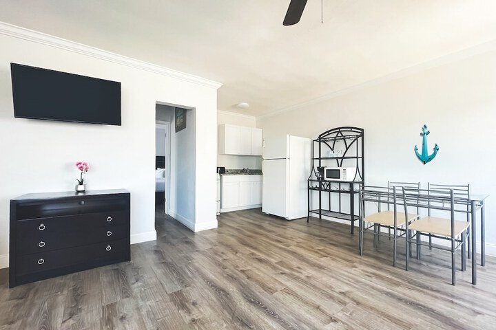 Room 16 of 29