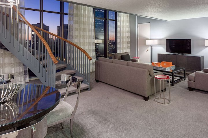 Room 13 of 49