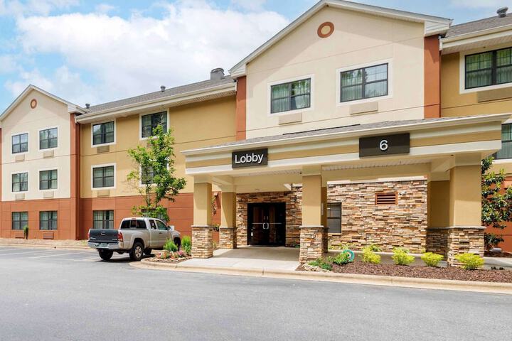 Hotel 2 of 20