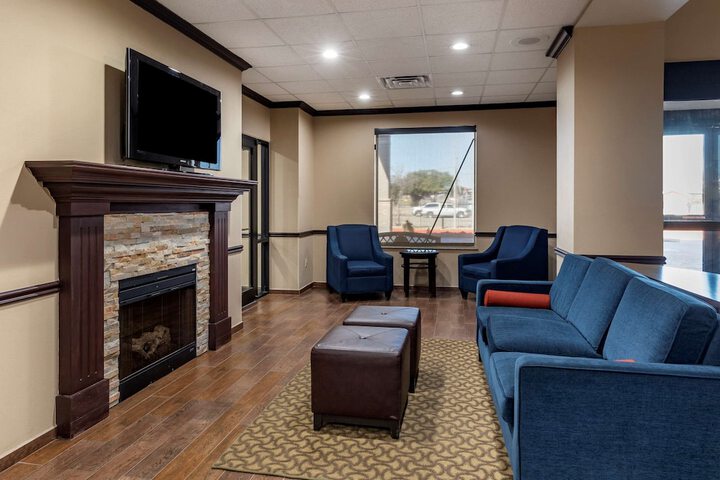 Hotel Interior 10 of 48