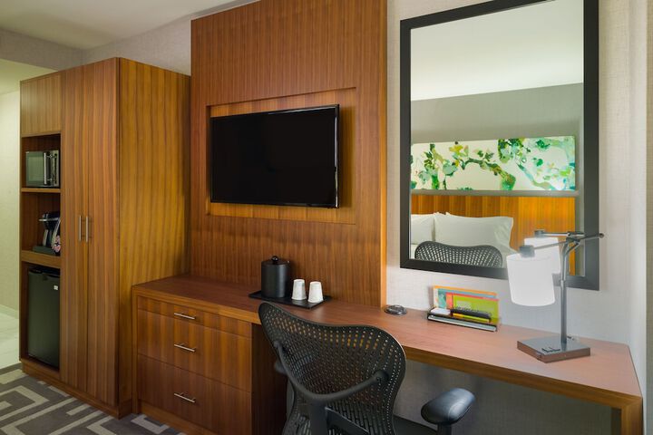 Room 15 of 41