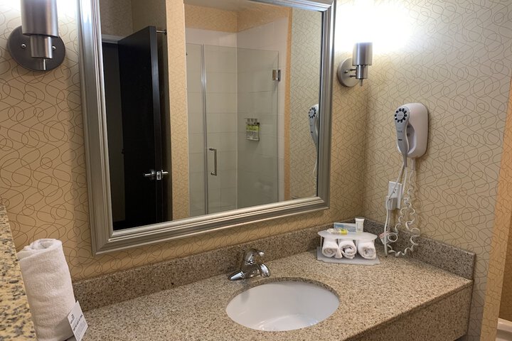 Room 17 of 63